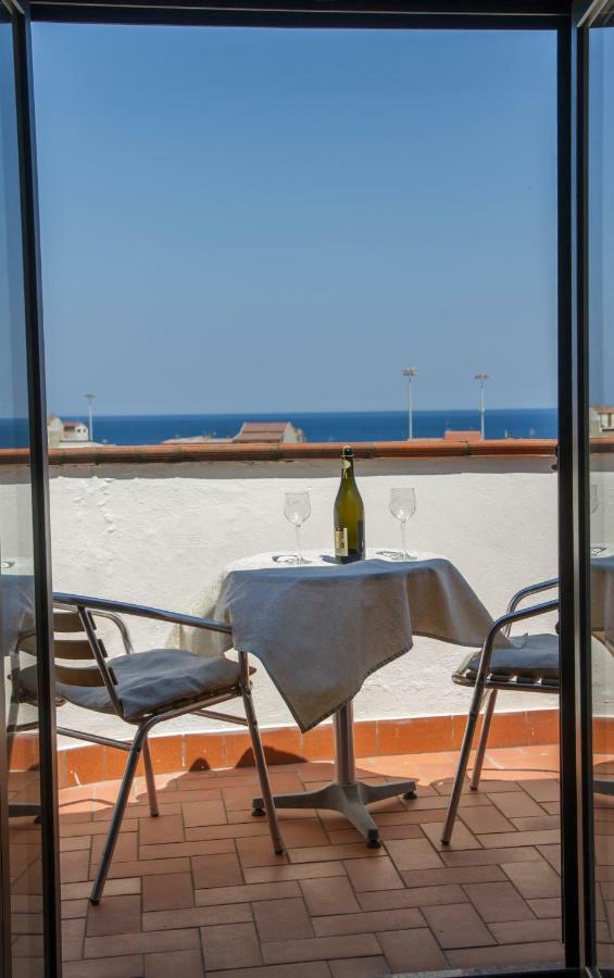 Hotel Atena Cirò Marina Exterior foto